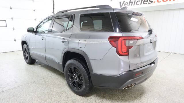 2022 GMC Acadia AT4