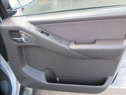 2010 Nissan Frontier LE