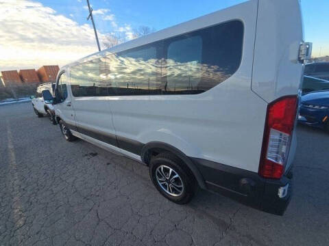 2024 Ford Transit 350 XLT