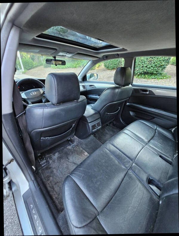 2005 Toyota Avalon Touring