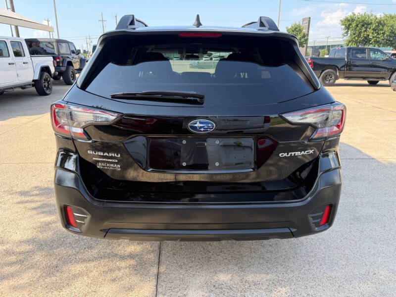 2022 Subaru Outback Premium