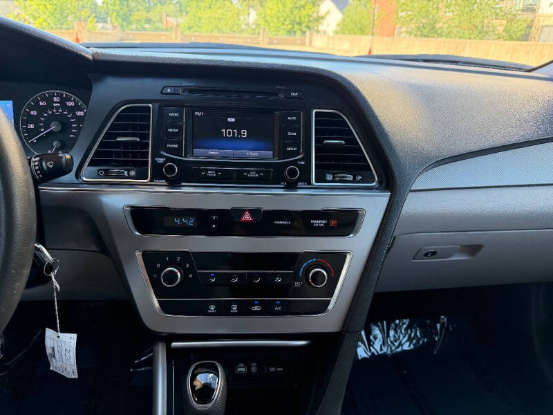 2015 Hyundai Sonata SE