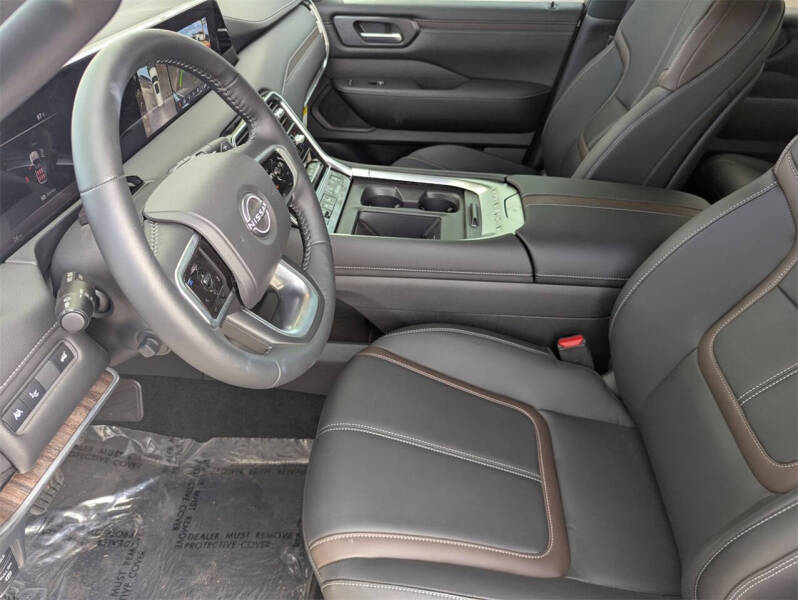 2025 Nissan Armada SL