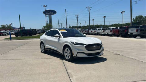 2022 Ford Mustang Mach-E Premium