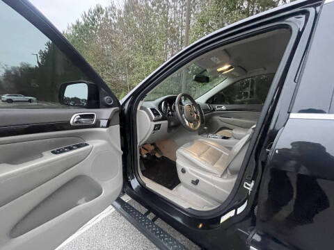 2011 Jeep Grand Cherokee Laredo