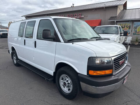 2017 GMC Savana 2500