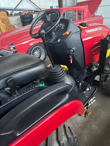2024 Yanmar SA 223