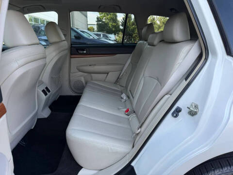 2013 Subaru Outback 2.5i Limited