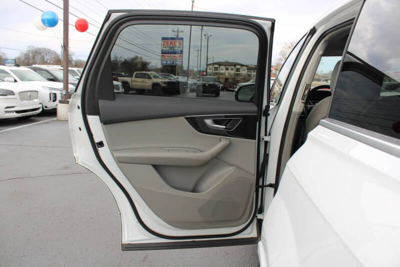 2021 Audi Q7 quattro Premium 55 TFSI