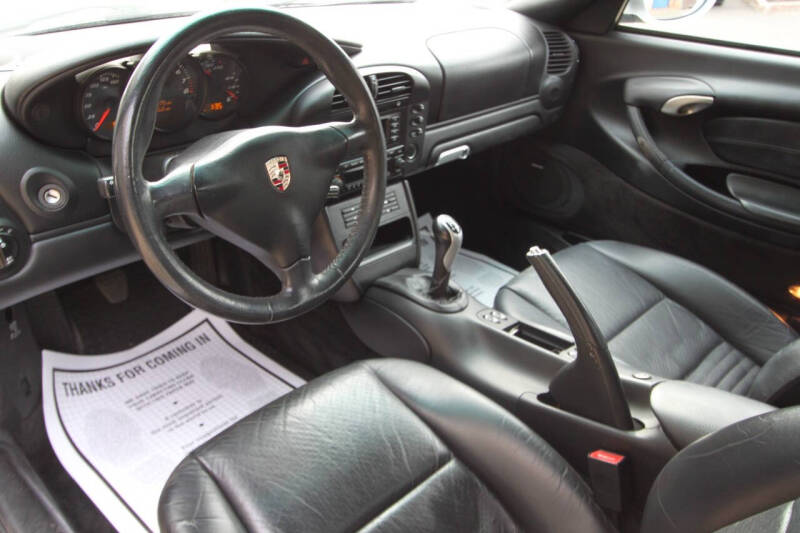 2004 Porsche Boxster Base photo 26