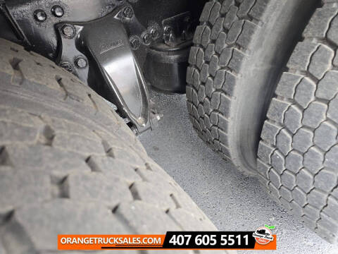 2016 Freightliner M2 106