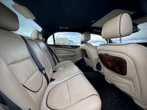 2008 Jaguar XJ-Series Vanden Plas