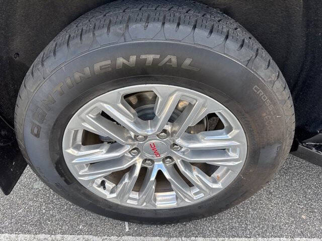 2022 GMC Yukon XL SLT