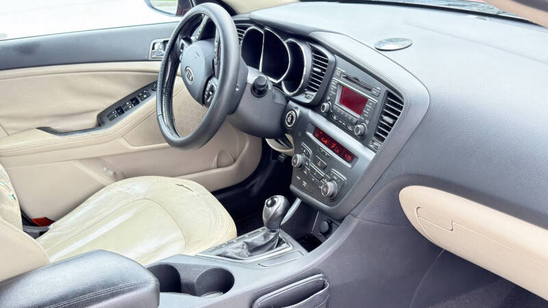 2011 Kia Optima EX