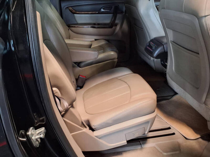 2016 GMC Acadia Denali