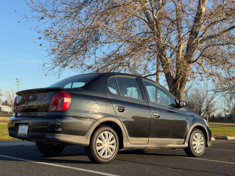 2001 Toyota ECHO