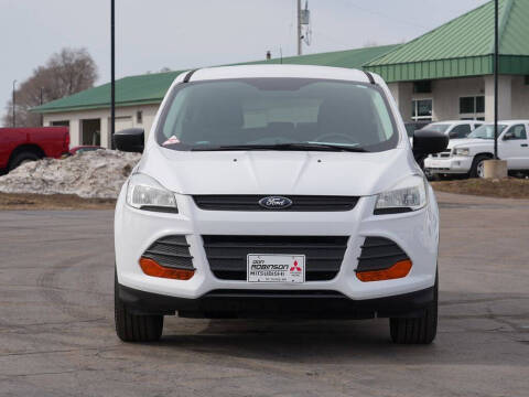 2016 Ford Escape S
