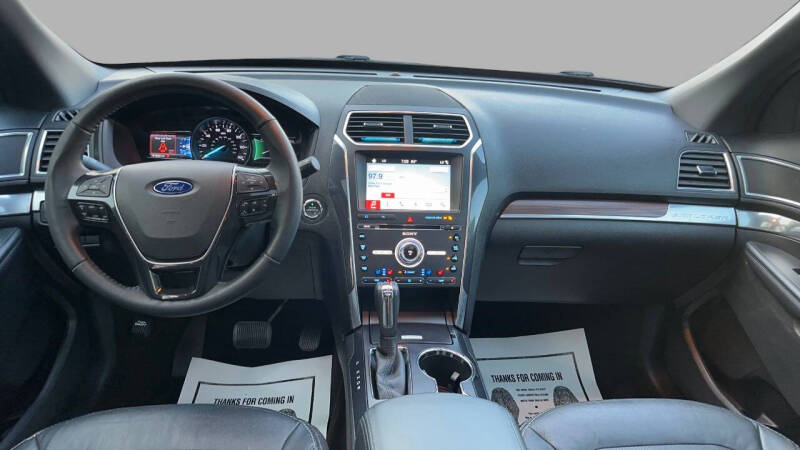 2017 Ford Explorer Limited