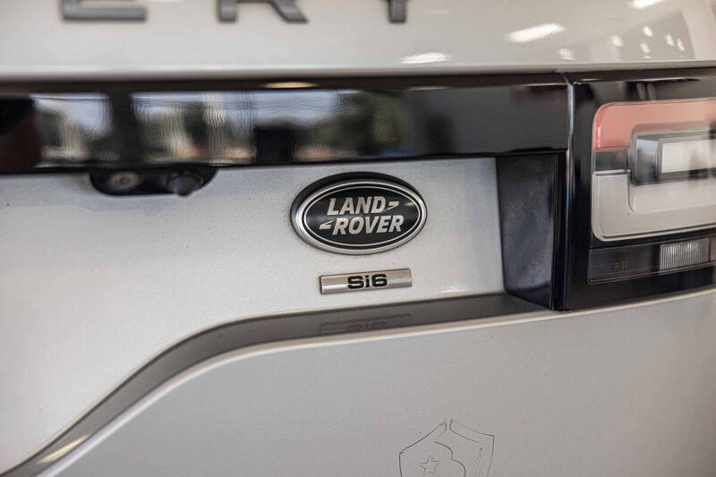 2020 Land Rover Discovery SE