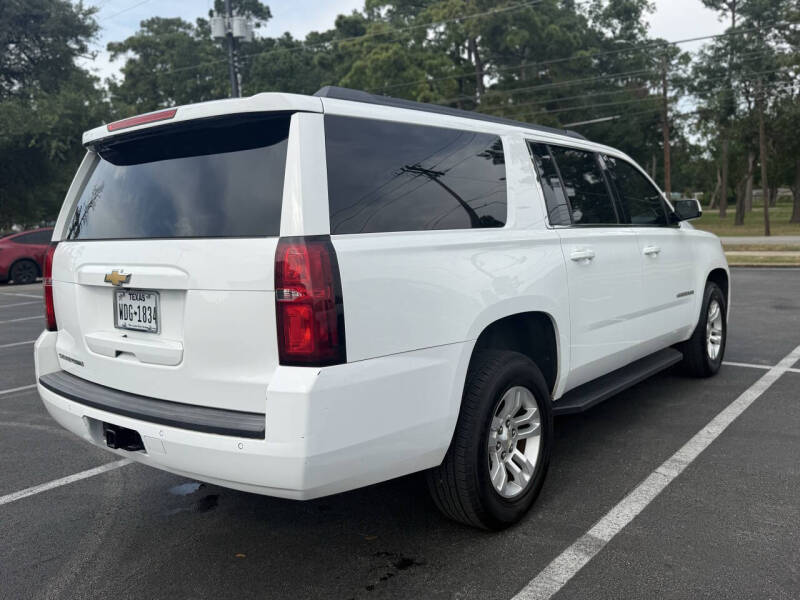 2017 Chevrolet Suburban LS