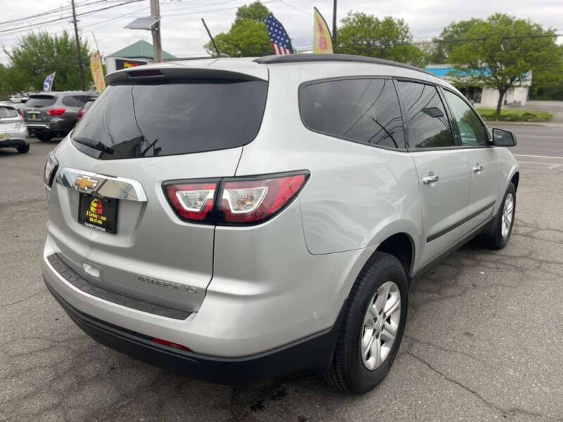 2014 Chevrolet Traverse LS