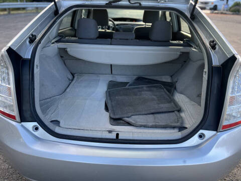 2010 Toyota Prius III