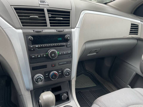 2009 Chevrolet Traverse LS