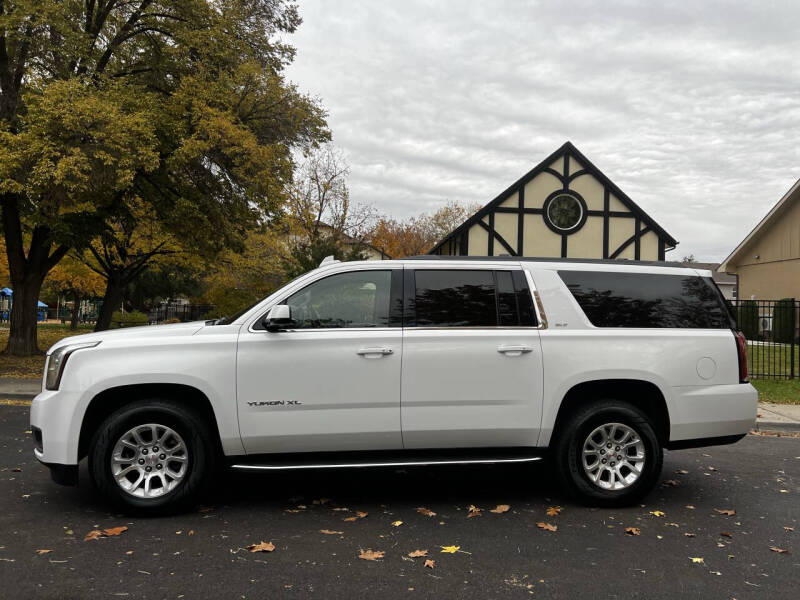 2019 GMC Yukon XL SLT