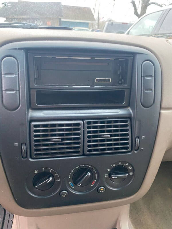 2002 Ford Explorer XLT