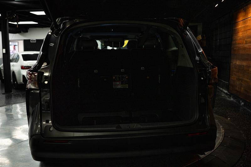 2023 Toyota Sienna XLE 7-Passenger
