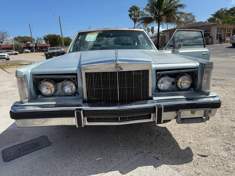 1981 Lincoln Mark VI