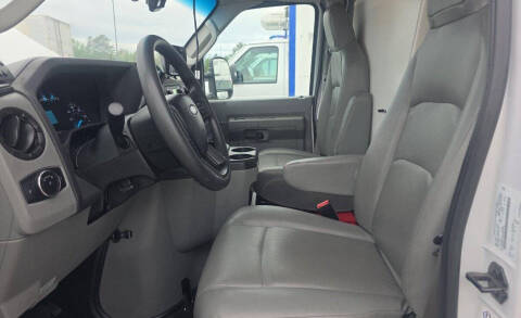 2023 Ford E-Series