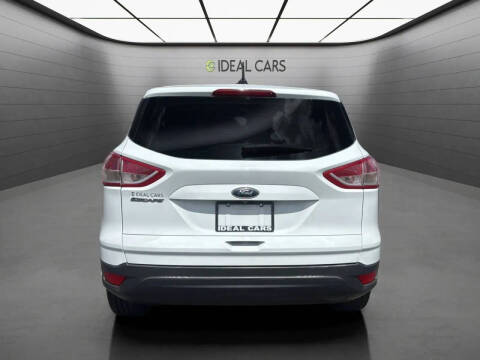 2016 Ford Escape S