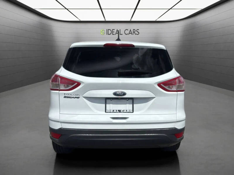 2016 Ford Escape S