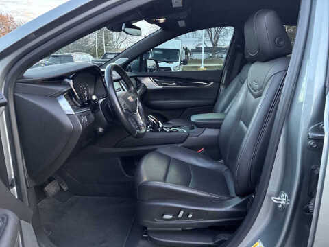 2023 Cadillac XT5 Premium Luxury