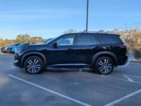 2024 Nissan Pathfinder Platinum