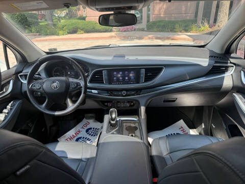 2020 Buick Enclave Essence