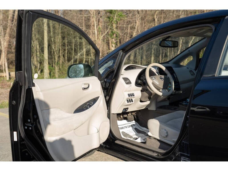 2012 Nissan LEAF SL