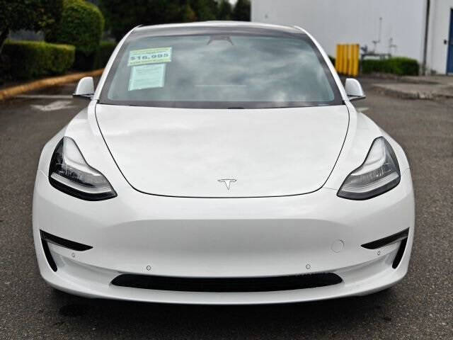 2019 Tesla Model 3 Mid Range
