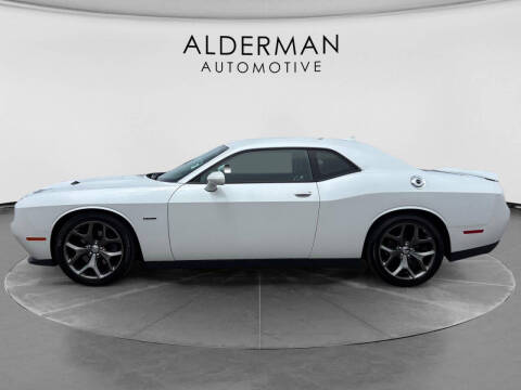 2015 Dodge Challenger R/T Plus
