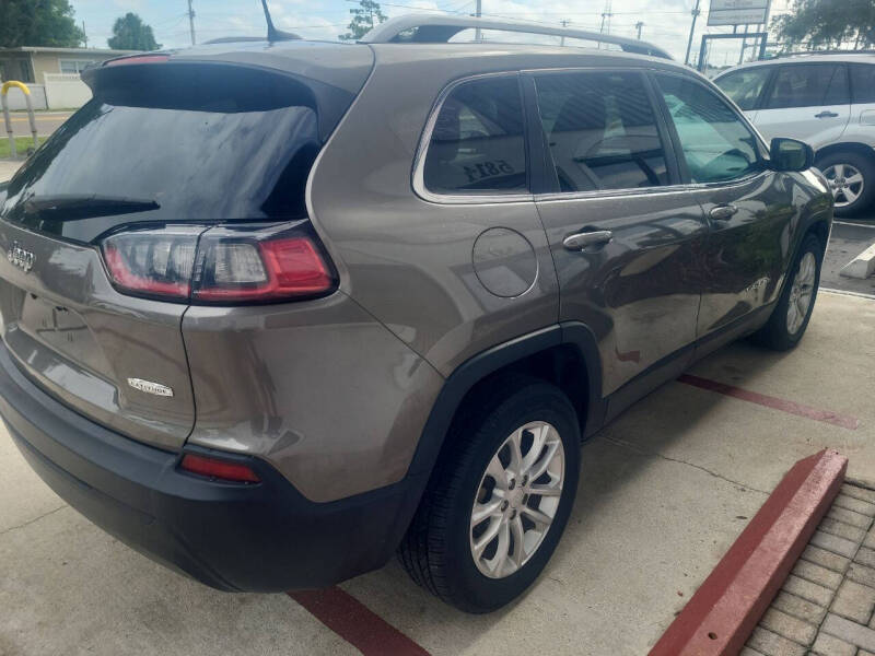 2019 Jeep Cherokee Latitude