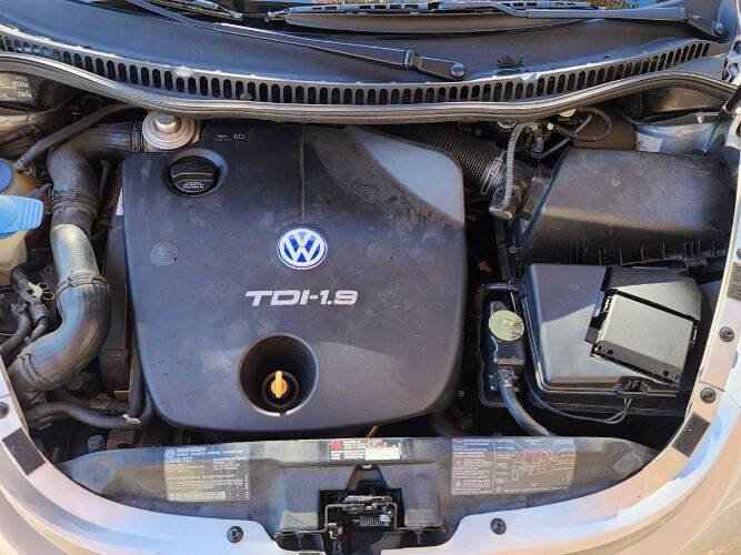 2000 Volkswagen Beetle