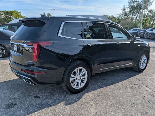 2021 Cadillac XT6 Luxury