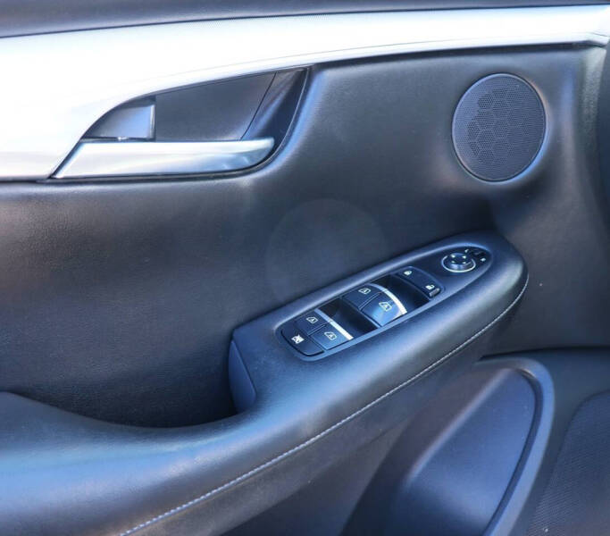 2019 Infiniti QX50 Luxe