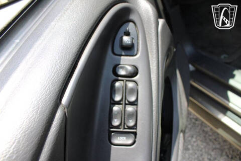 2002 Ford Mustang GT Deluxe
