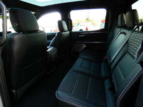 2025 GMC Sierra EV Denali