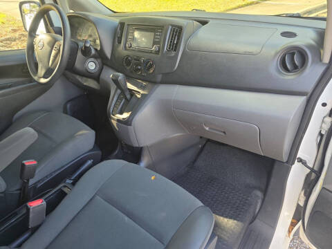 2019 Nissan NV200 S