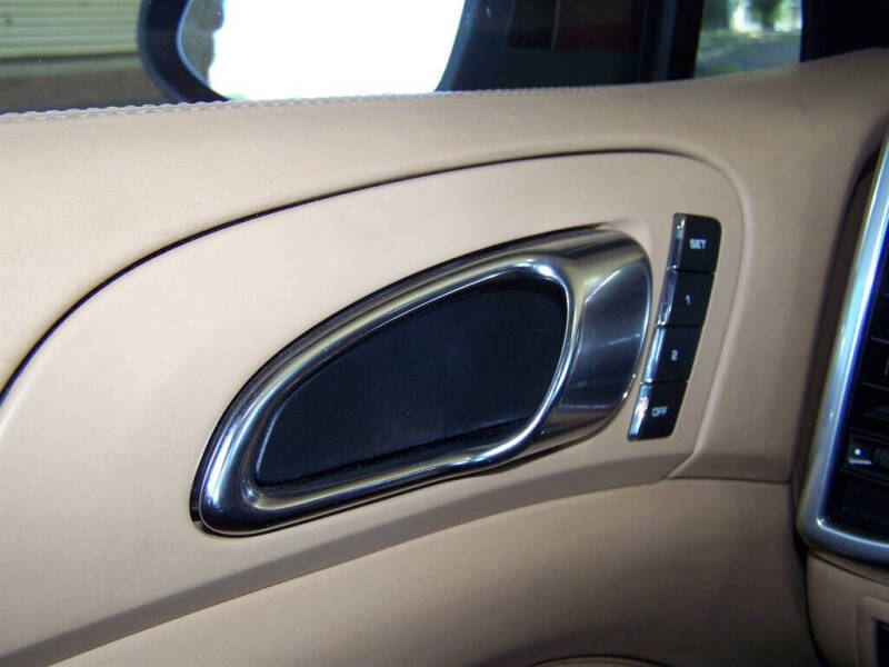 2012 Porsche Cayenne S