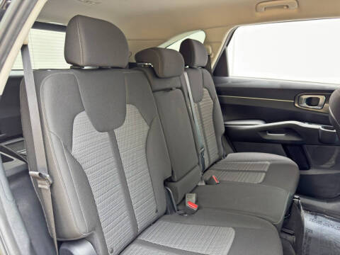 2021 Kia Sorento LX