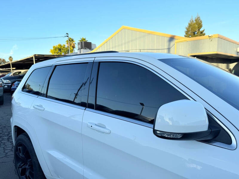 2014 Jeep Grand Cherokee SRT